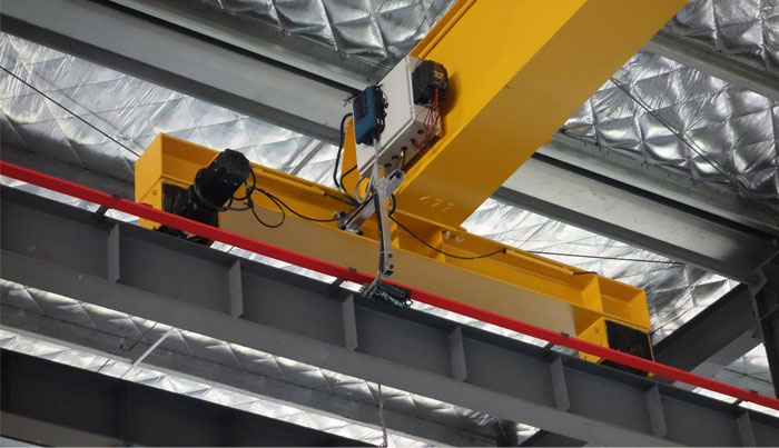 overhead-crane-electrical-busbar.jpg