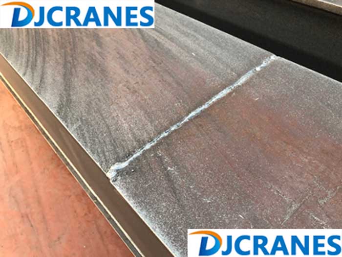 Welding-of-overhead-crane.jpg