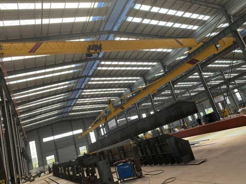 5-ton-HD-type-European-single-girder-bridge-crane-for-sale.jpg